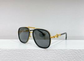 Picture of Versace Sunglasses _SKUfw55220501fw
